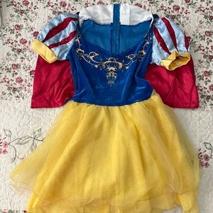 Women’s Snow White Halloween costume